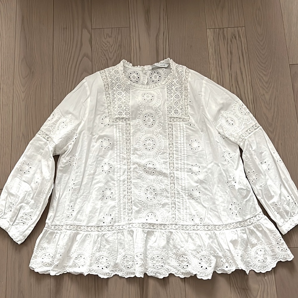 Zara eyelet top